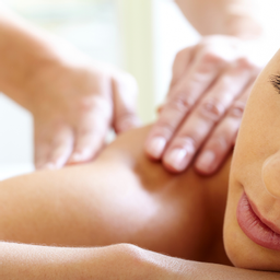 60 minute massage therapy treatment