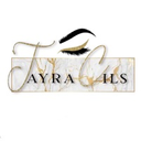 Tayra " Des cils qui embellissent vous et vos yeux. "