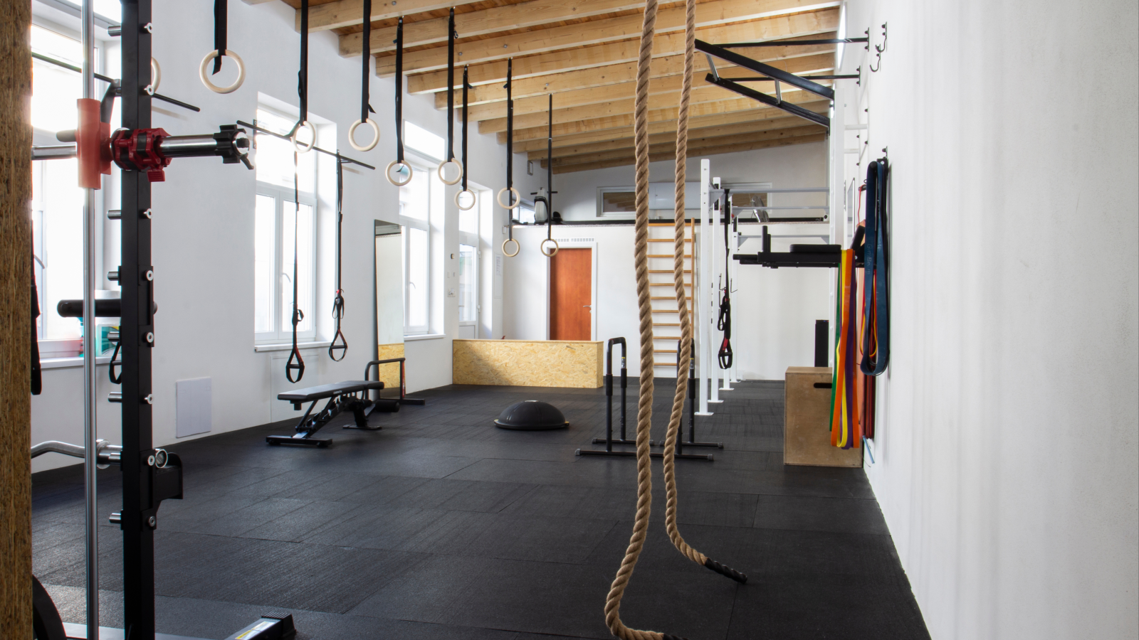 Beat Up Calisthenics Gym