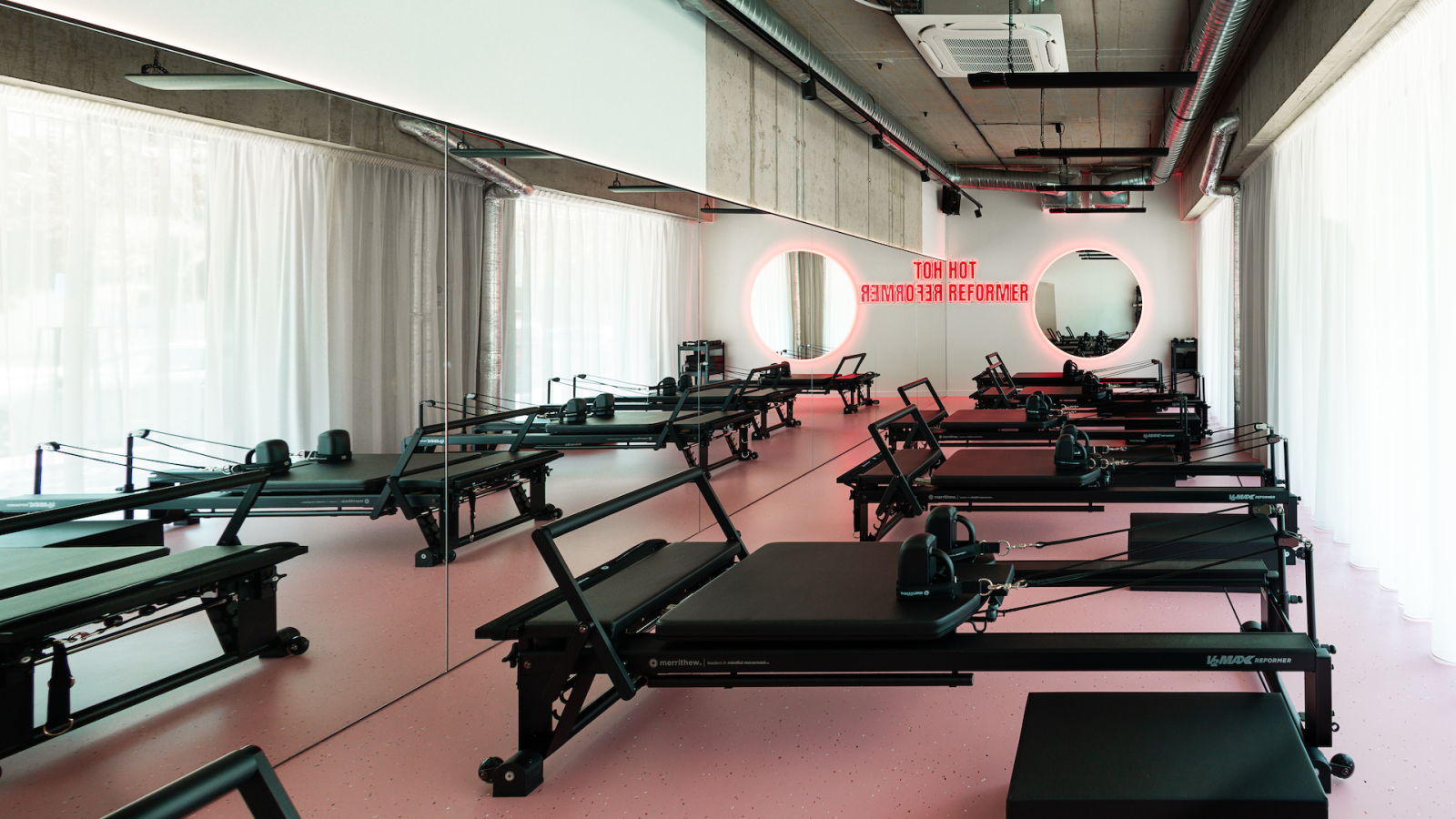 Hot Mess Pilates s.r.o.