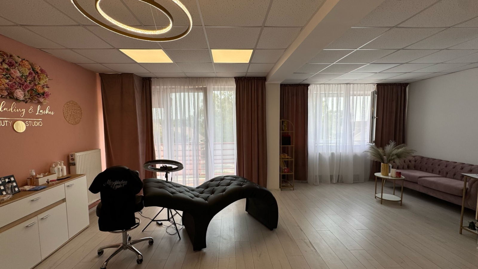 Kozmetické štúdio - PMU PIER, OBOČIA, OČNÝCH LINIEK. Cerifikovan