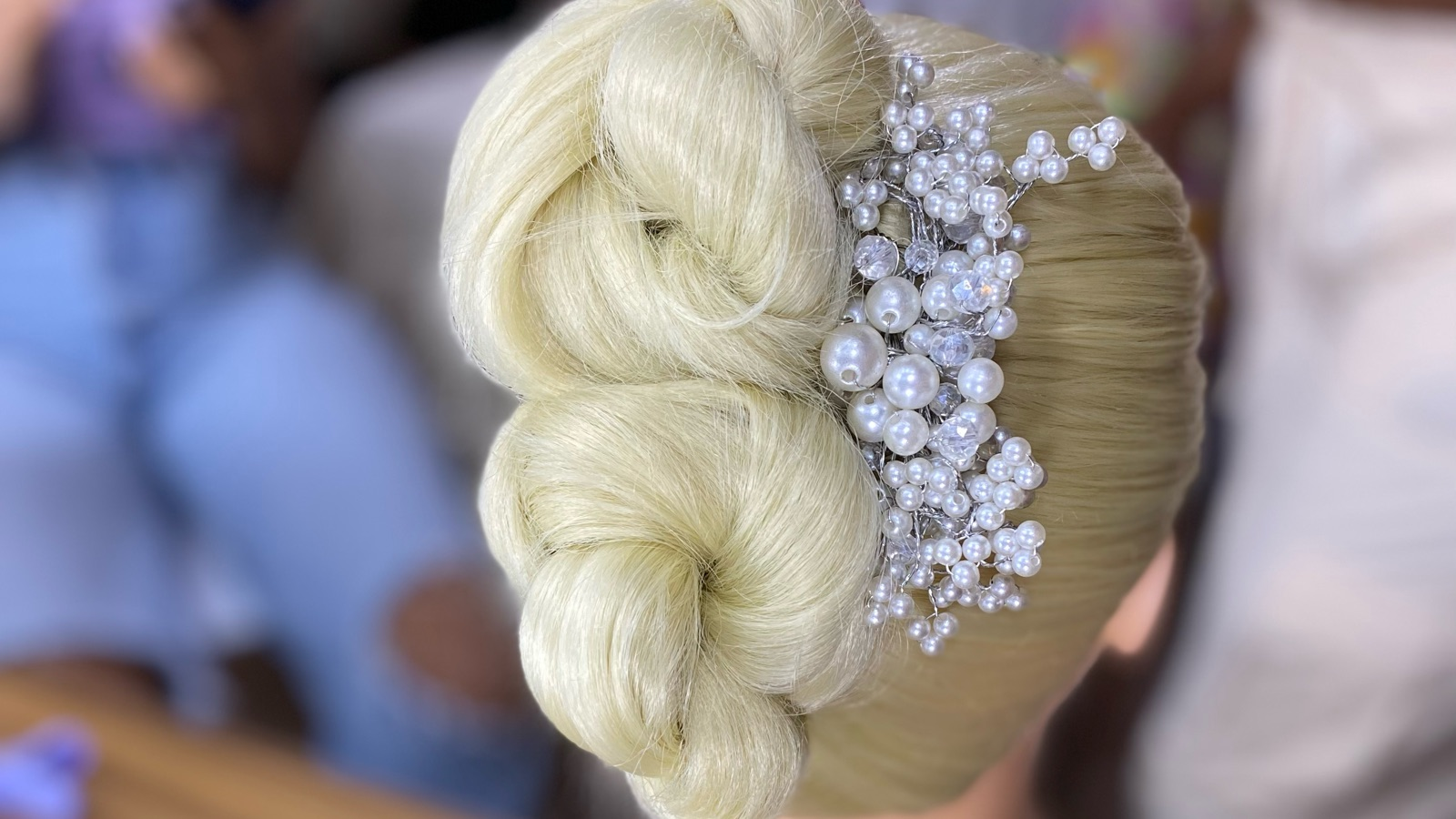 Hairstyle by Kris