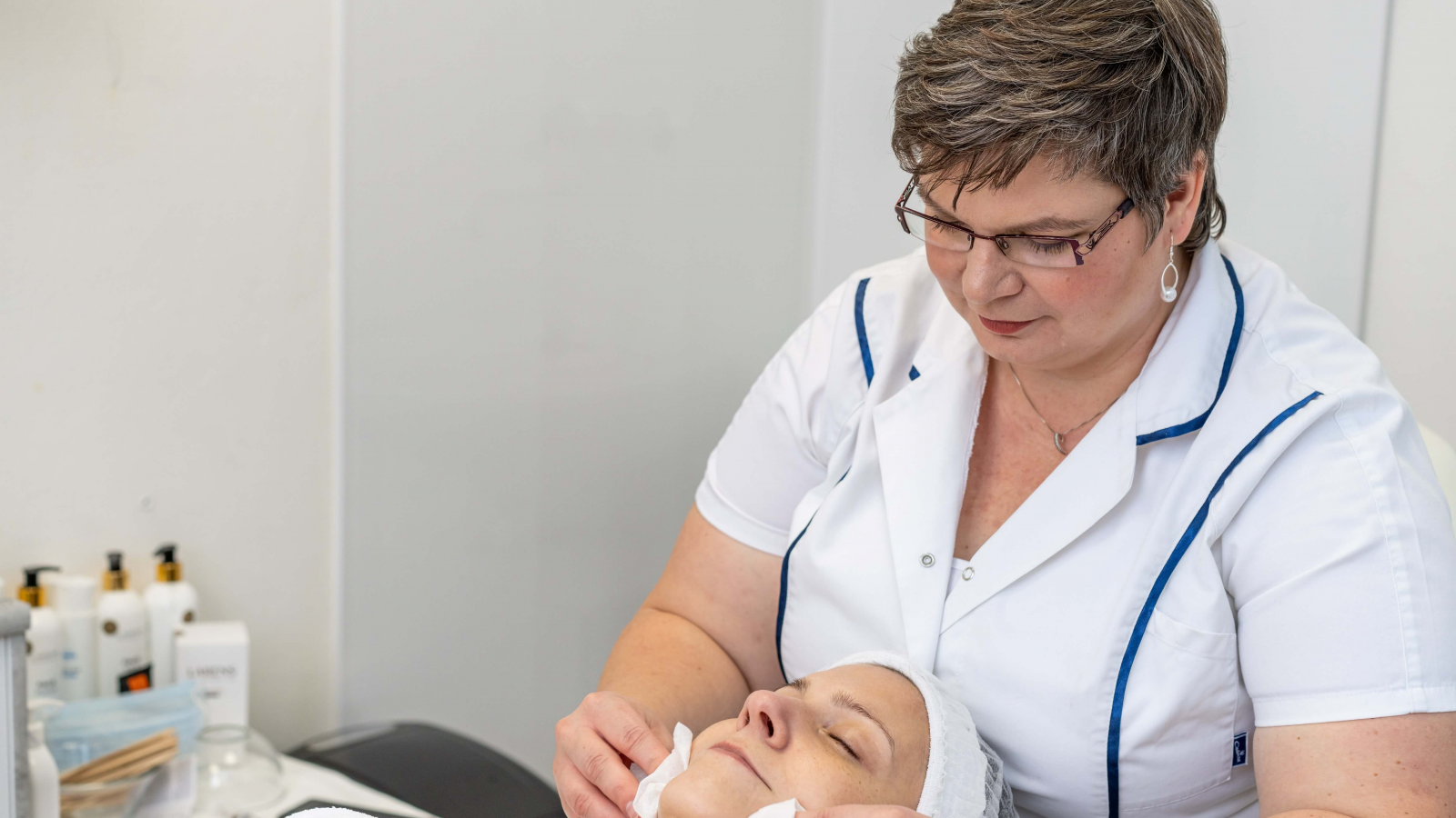 Hýčkaná přírodou - Magdalena Michlová - kosmetické služby