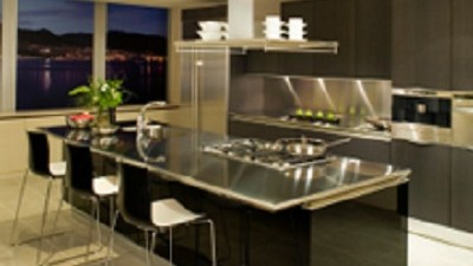 Mandarin Wallpaper & Decorating