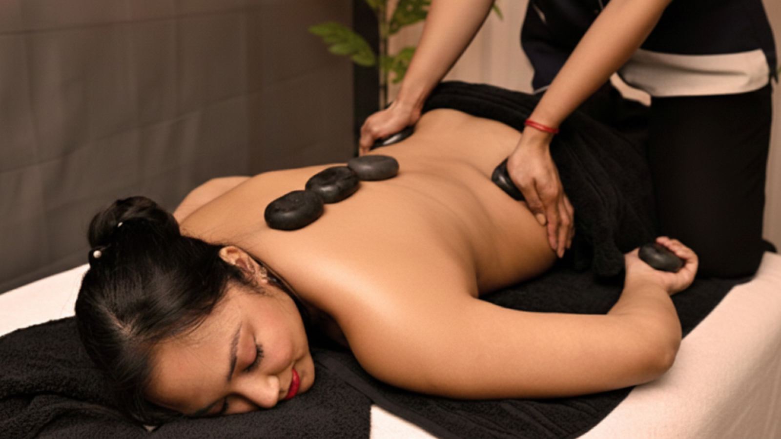 Bonsai Thajké Masáže || Bonsai Thai Massage