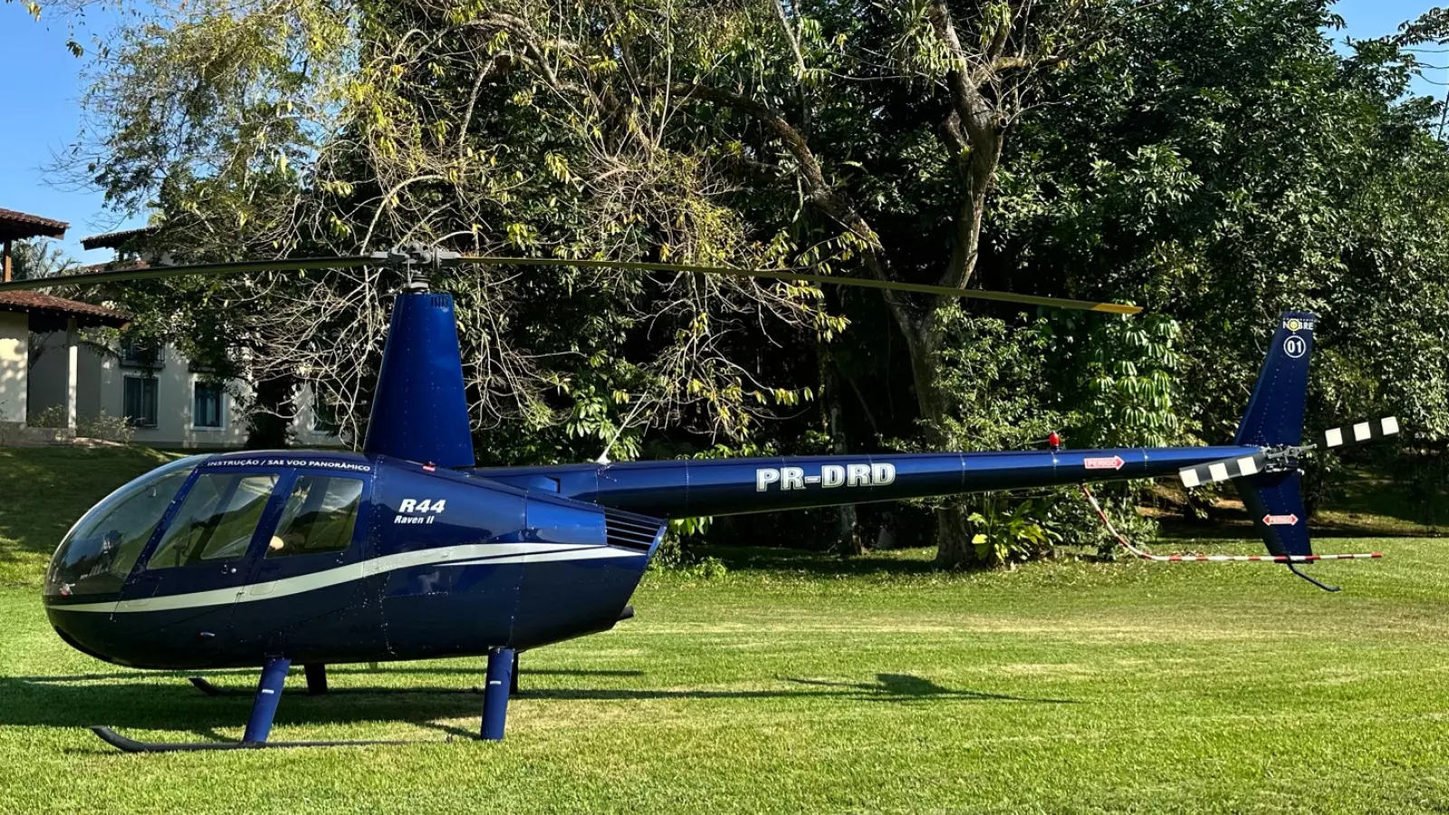 Comandante Nobre - Passeios de Helicóptero