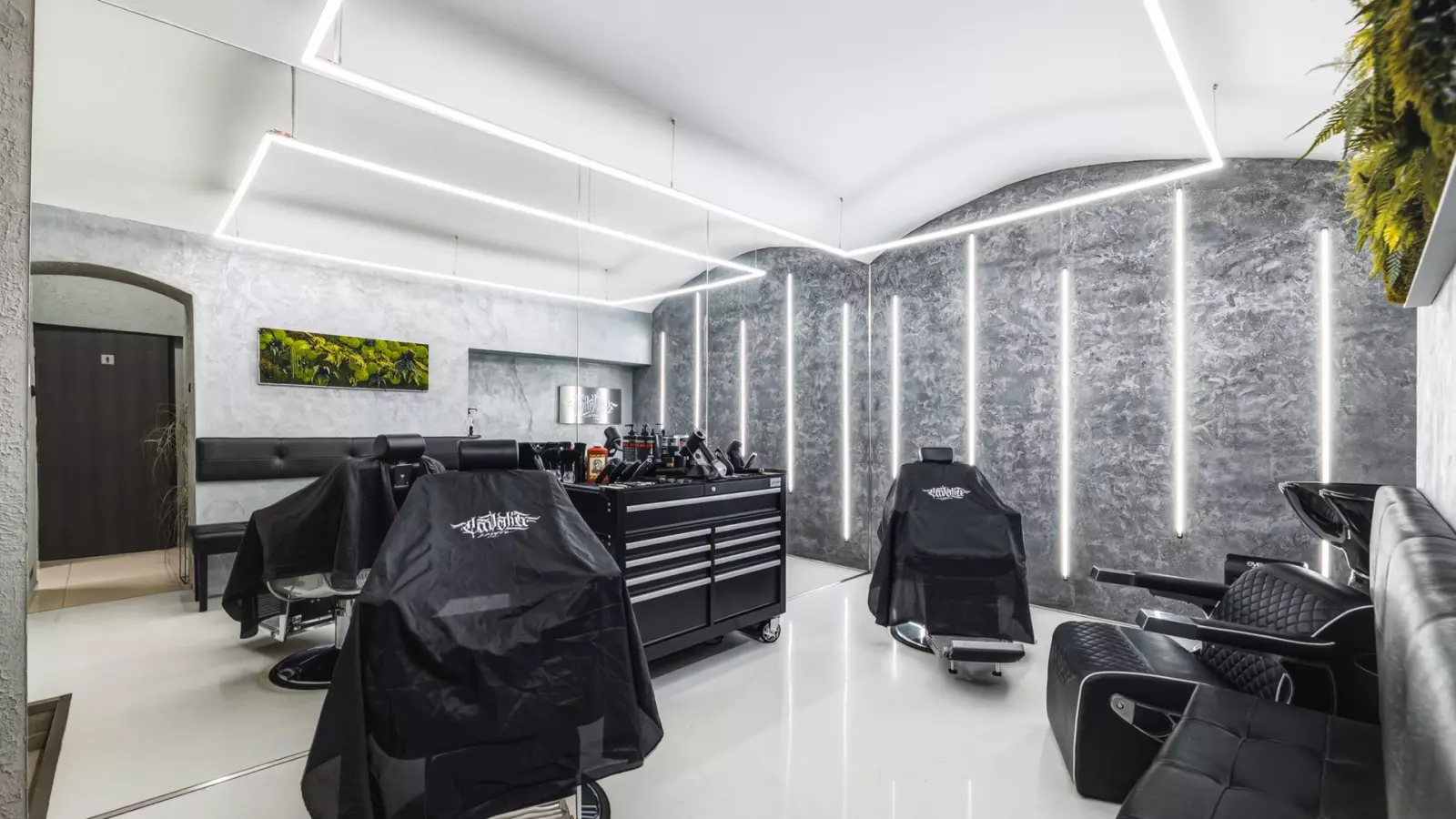 Cavalier Barber Studio Plzeň