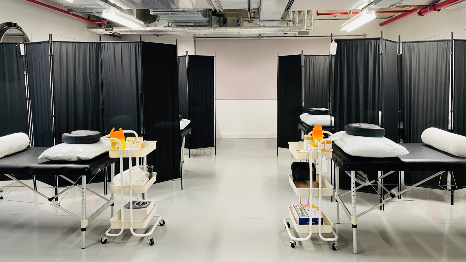 Four Gates Community Acupuncture (at Old Diorama Arts Centre)