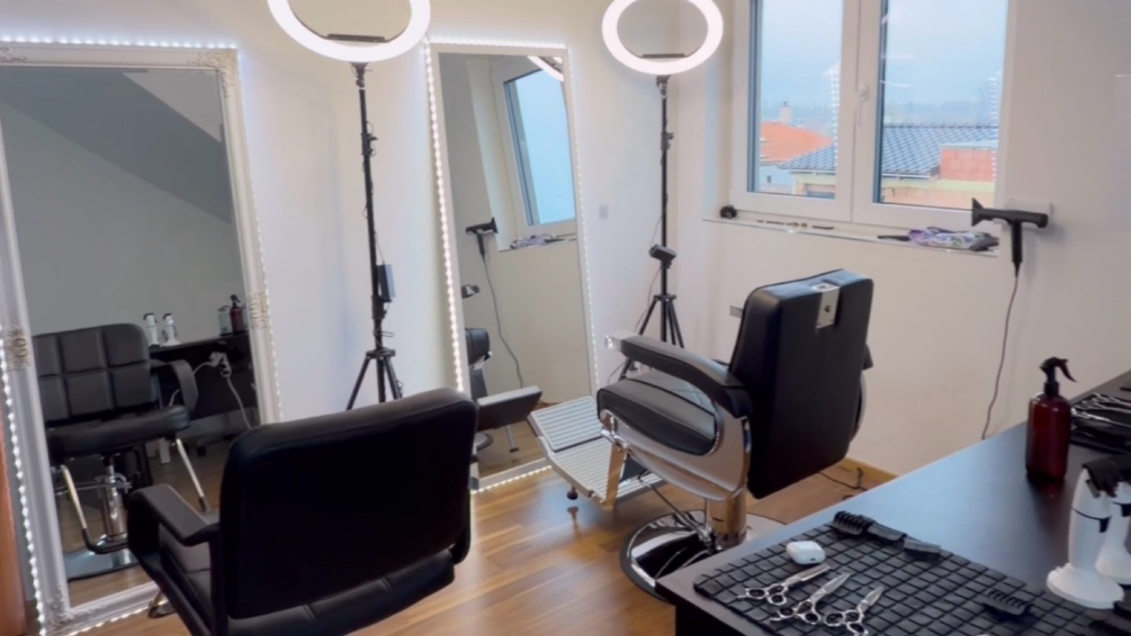 Vu_barber