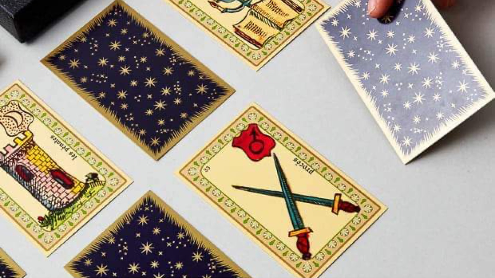 CLAIRE MEDIUM EVEIL ET SENS