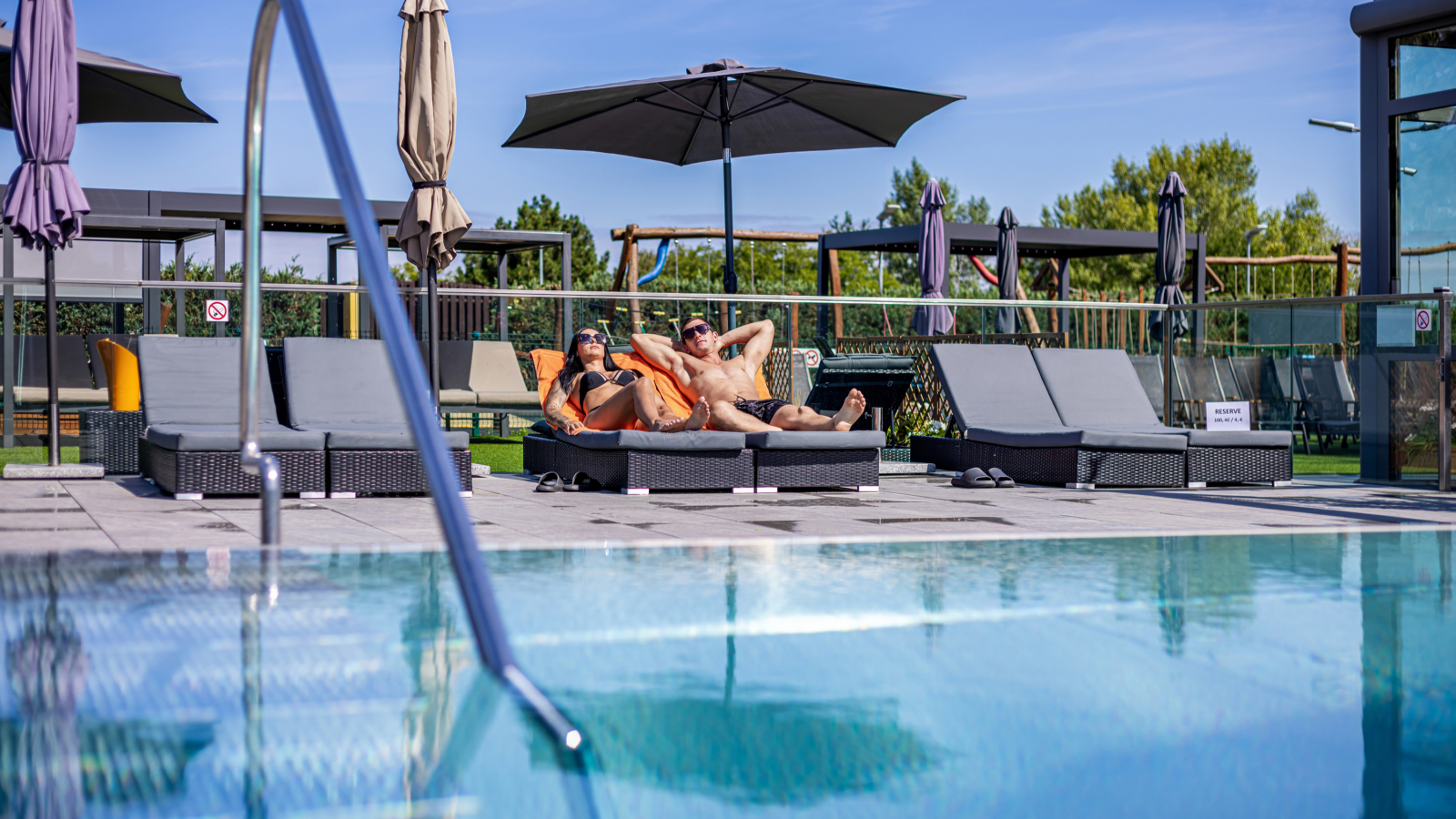 Hotel Aura design & garden pool