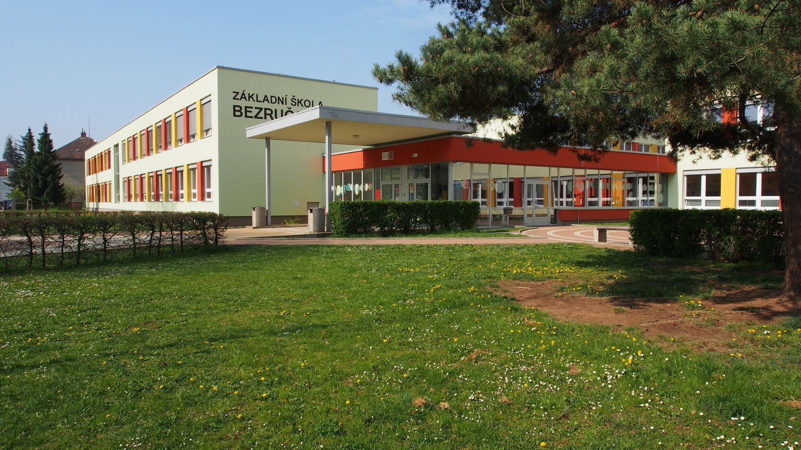 ZŠ Bezručova Hradec Králové