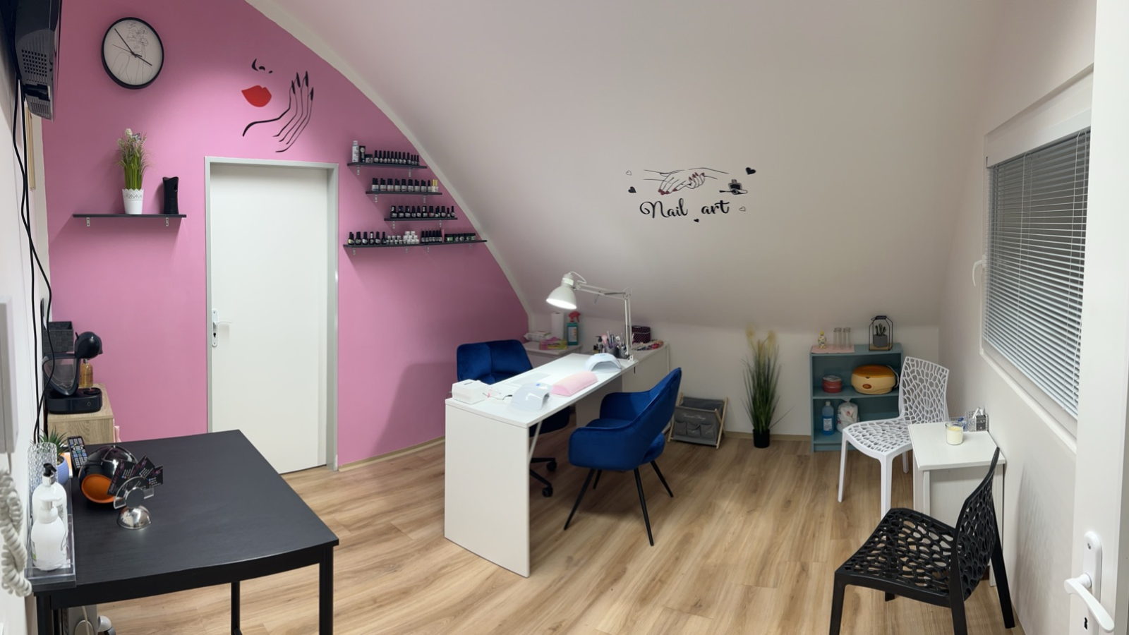 Nehtové studio Mili