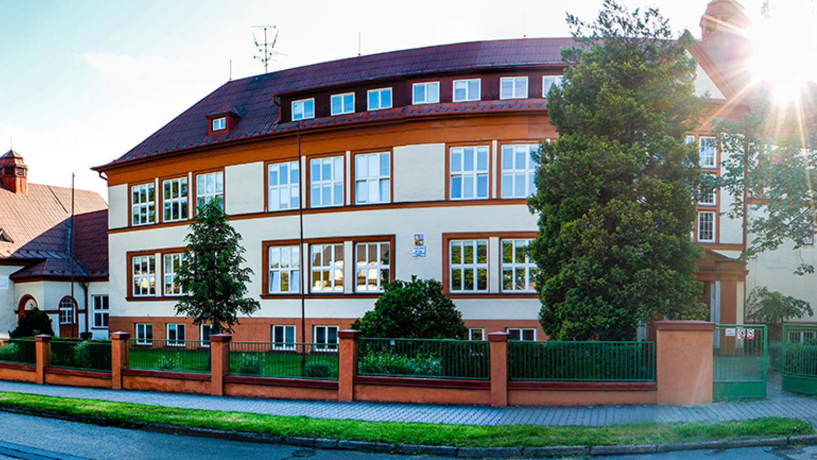 Základní škola Petra Bezruče a mateřská škola, Třinec, p. o.