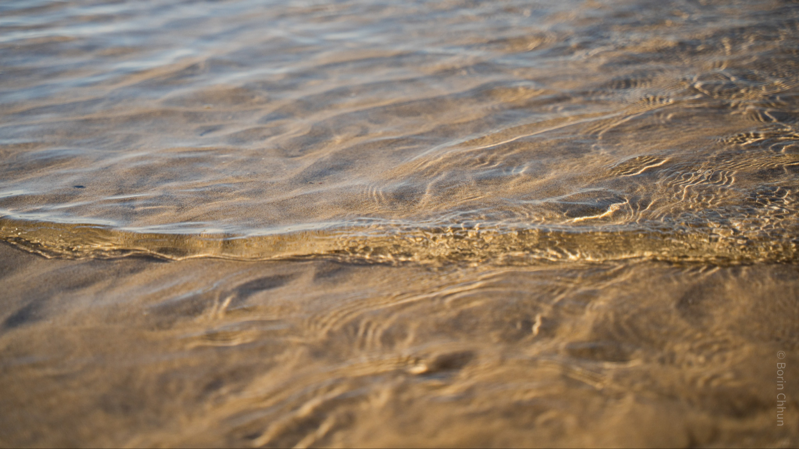 Borin Chhun, Thérapeute, masseuse, Photographe