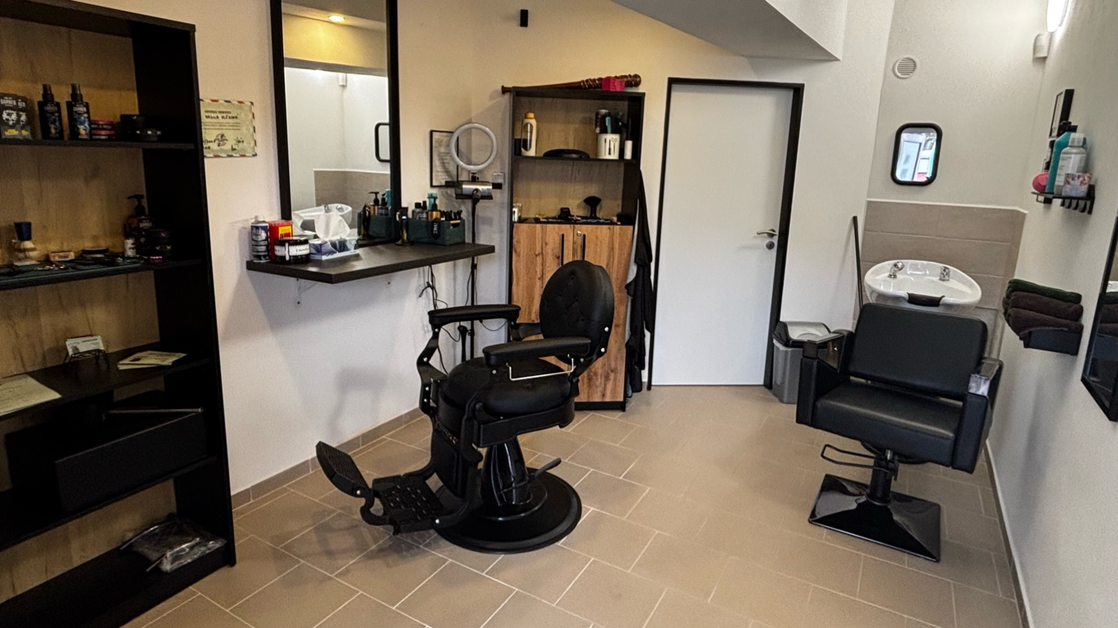 BARBER Kamila Vlčková