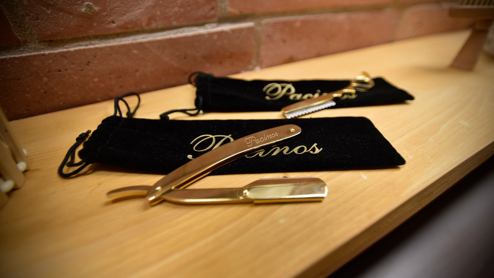 Matty's Barbershop Lencová M.