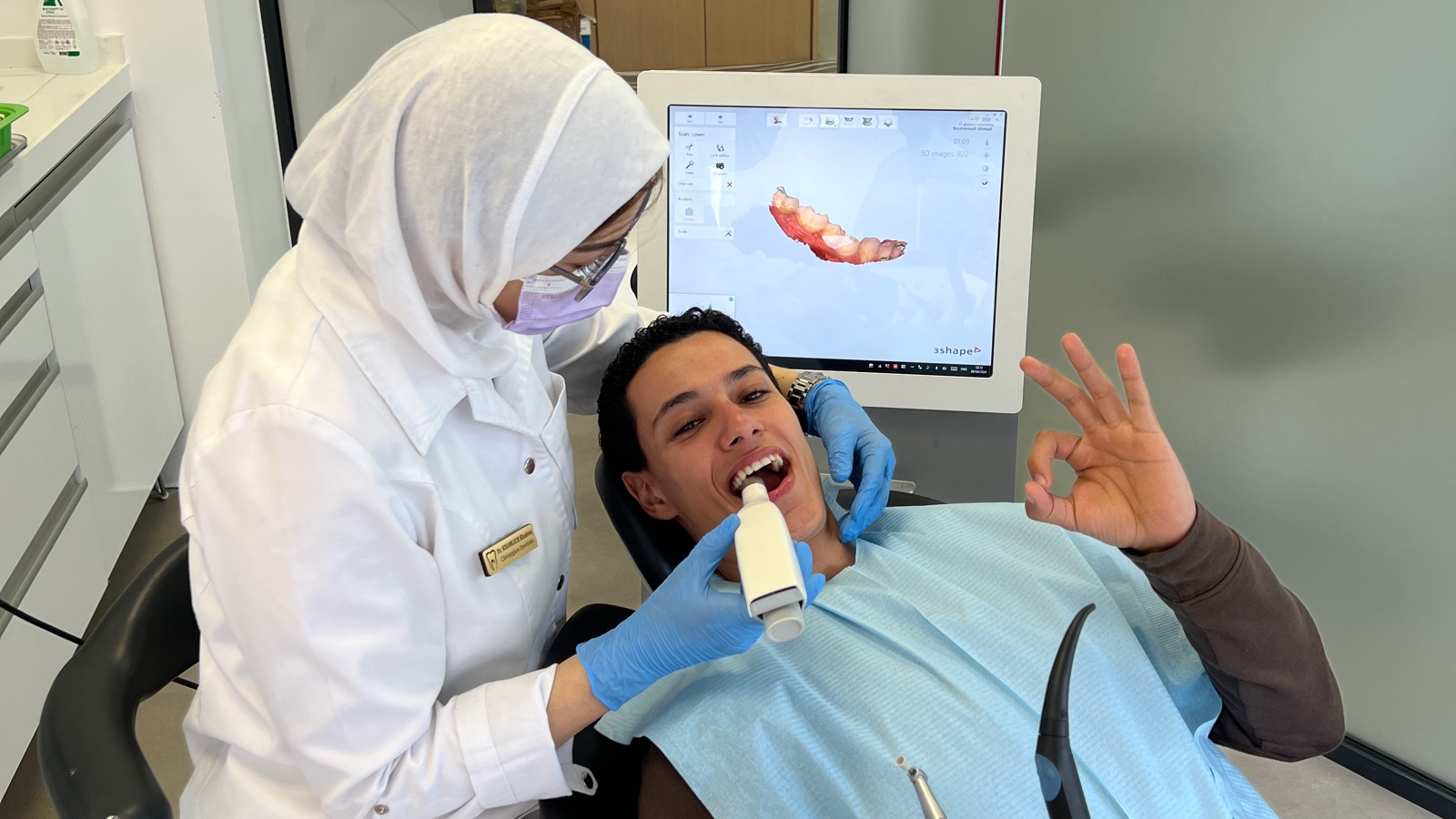 DR. K. KHAMLICH - Clinique dentaire Arribat, Rabat Agdal