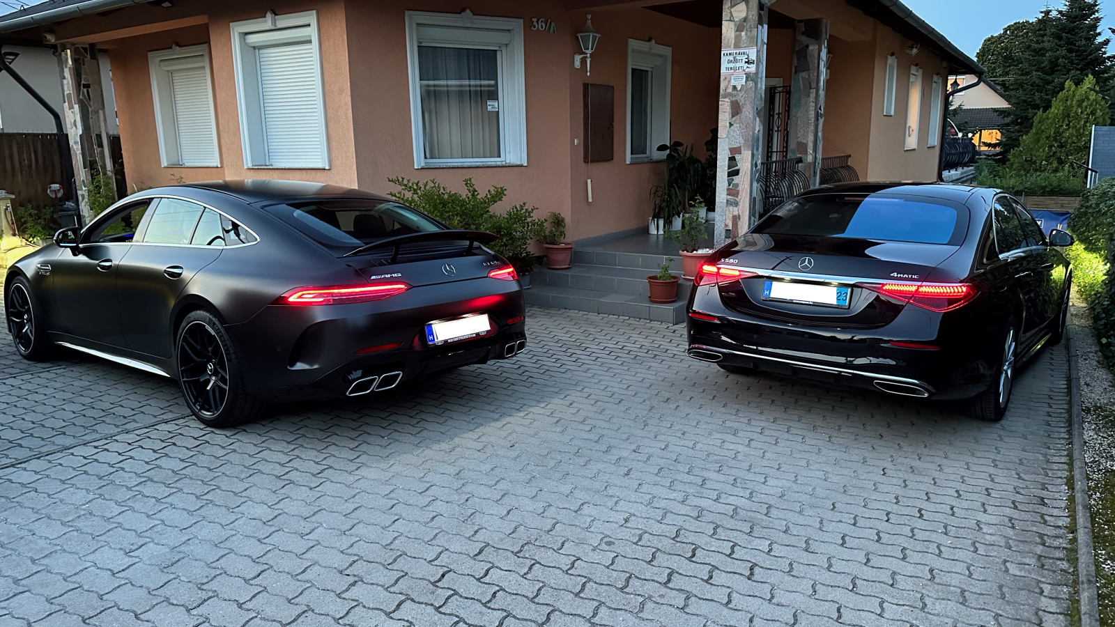 Mercedes Utólagos Extrák