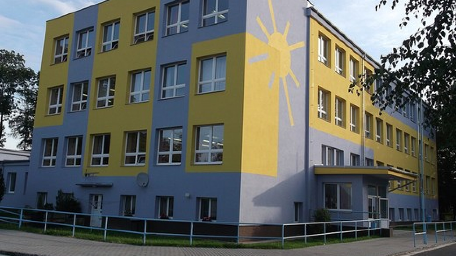 Základní škola Dašice, okres Pardubice