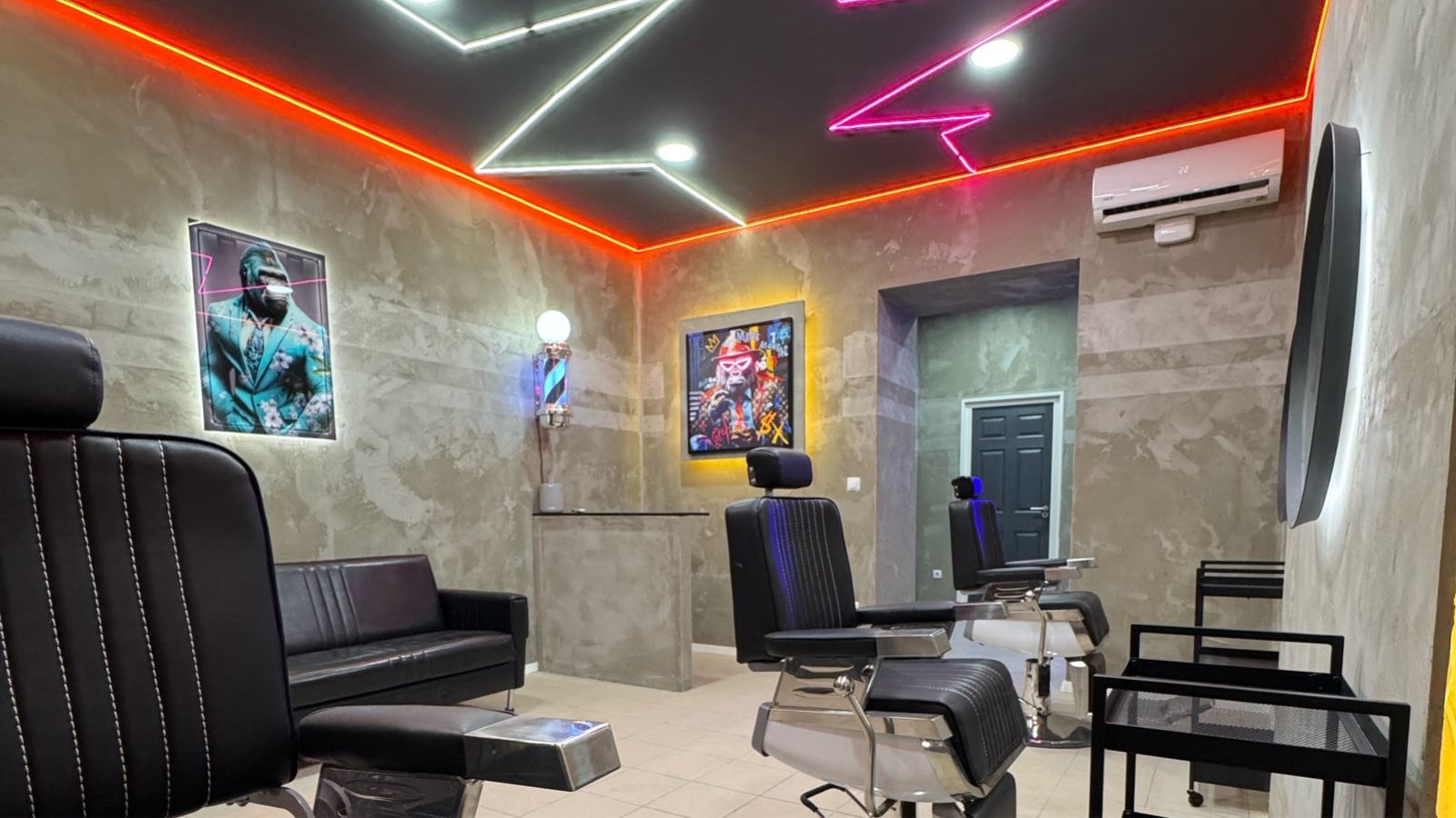 Gangsta monkey’s MALE GROOMING Salon