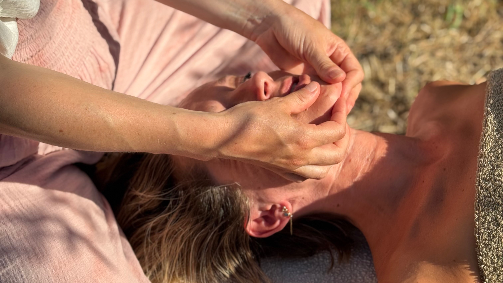 Yogilu Yoga & Massage