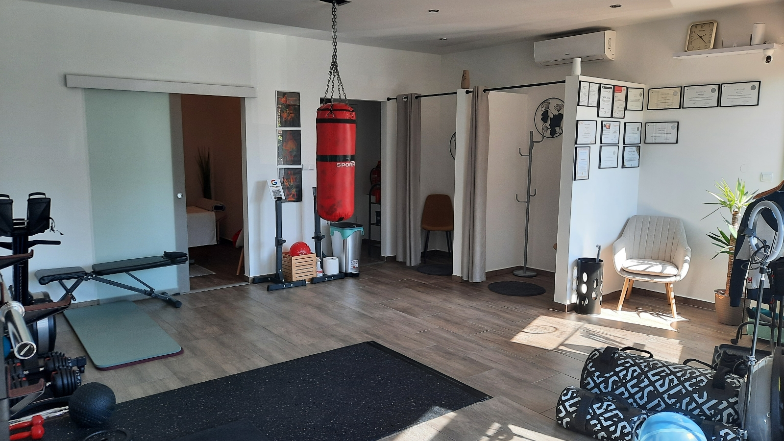 Berek mozgás és masszázs stúdió