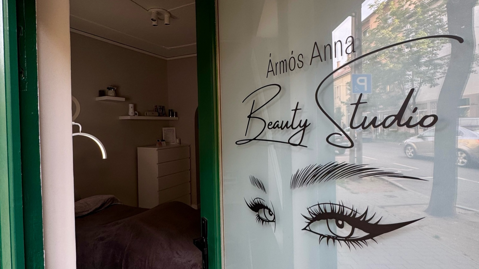 Ármós Anna Beauty Studio