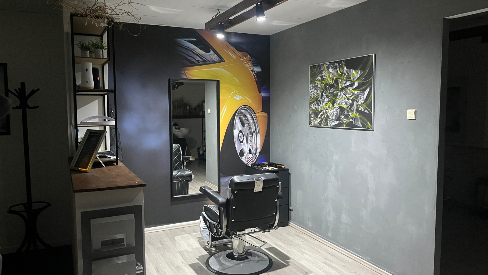 Viktor eN Barber