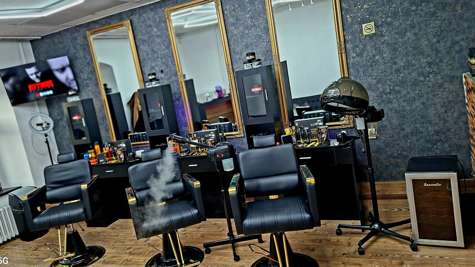 Janovic Barbershop