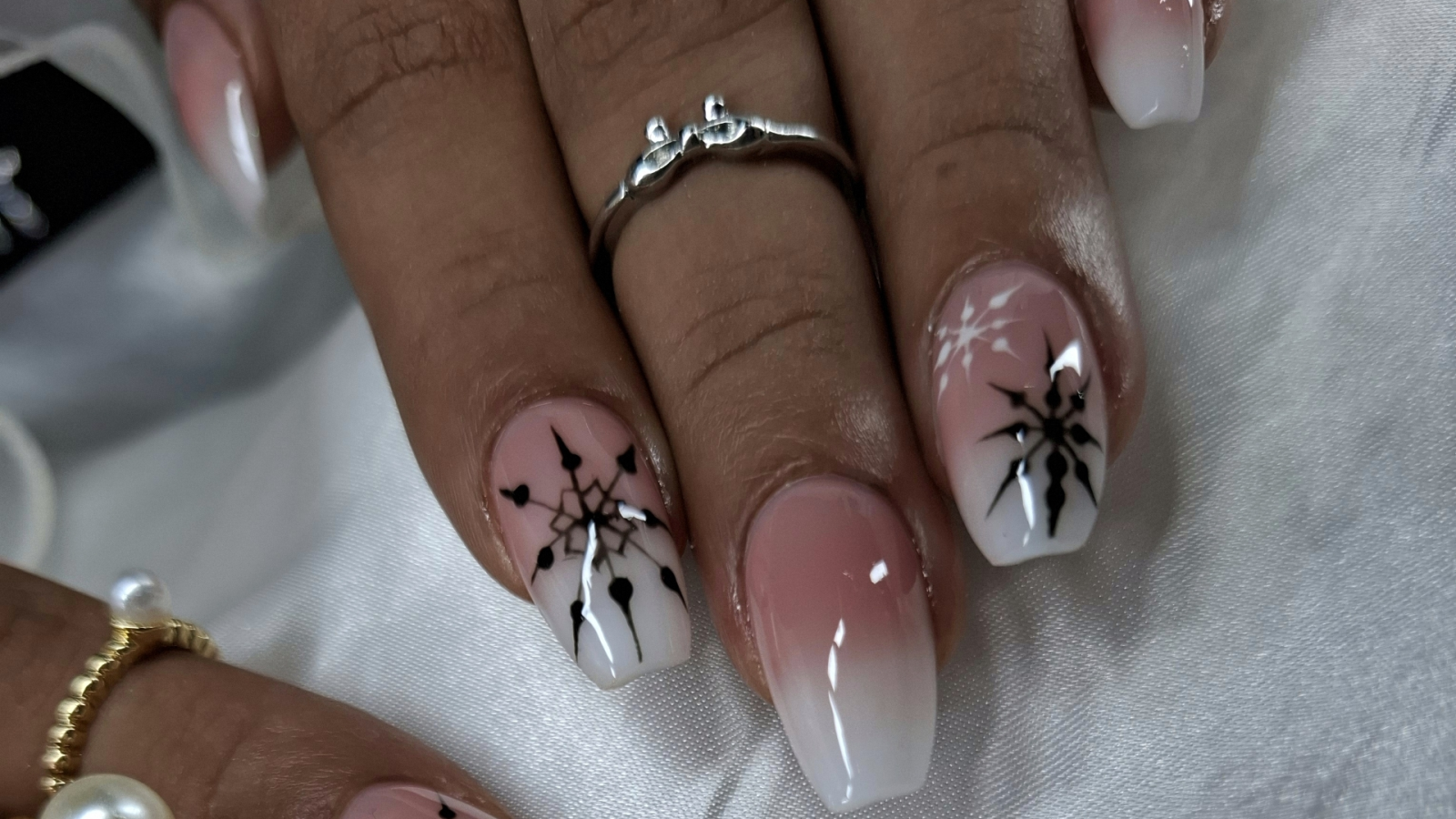 Divin’Ongles-Beauté-Regard