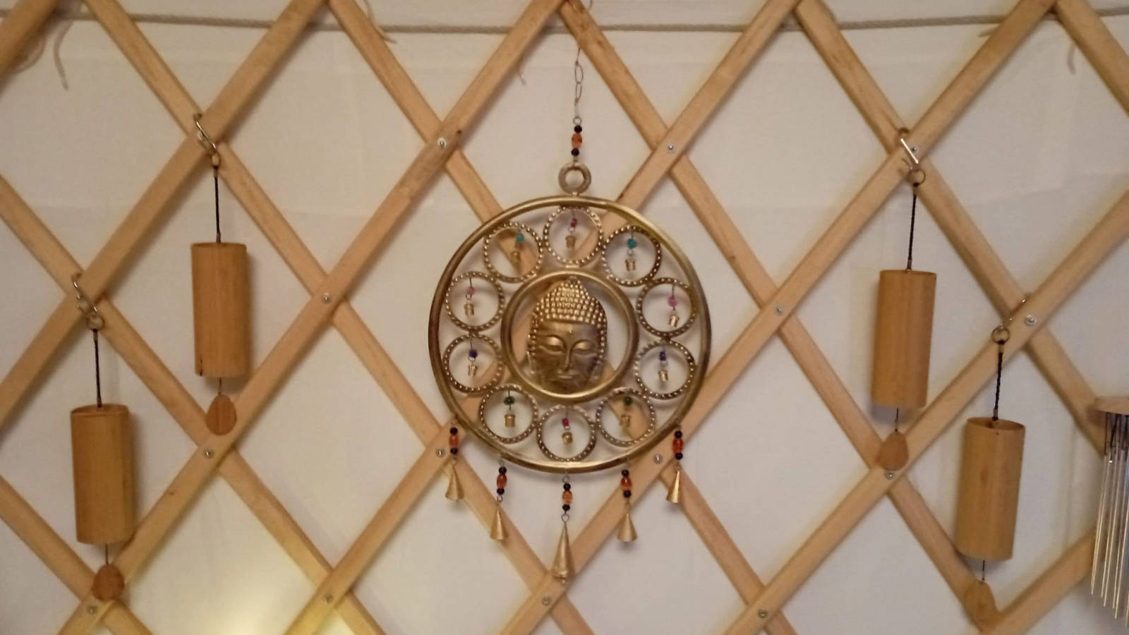 Geszthy Rezgésösszhang Jurta