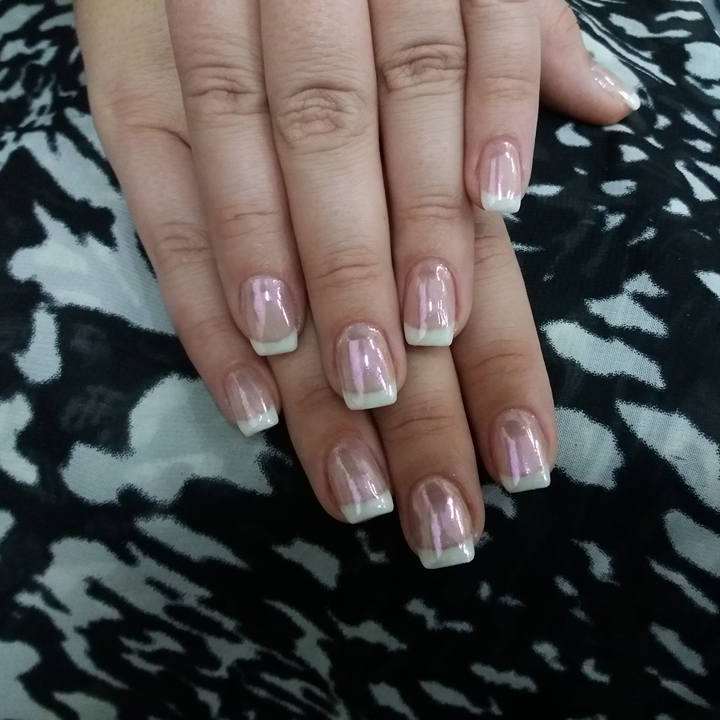 Zdobení nehtů pigmentem