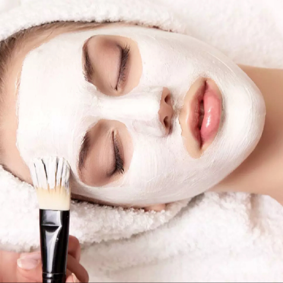 Základní kosmetické ošetření obličeje