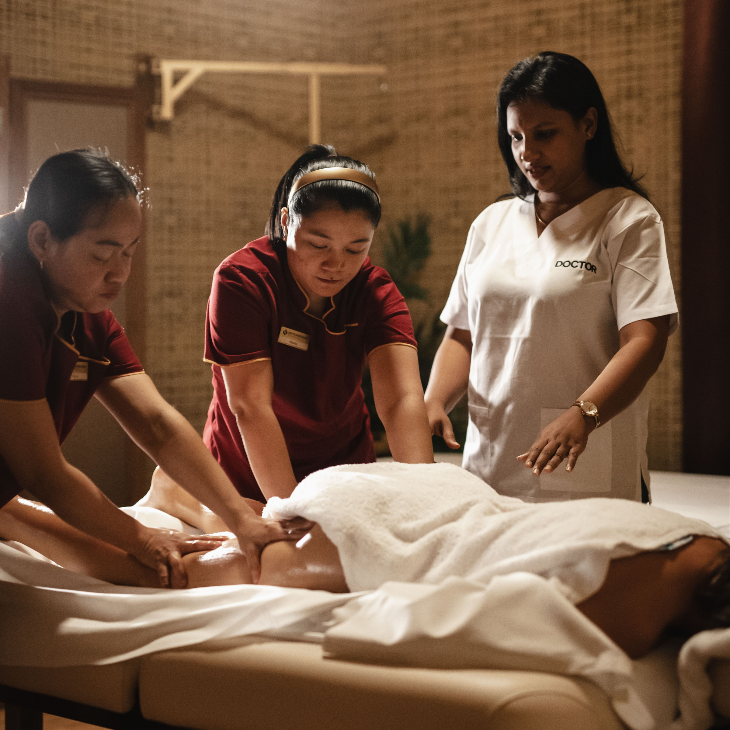 Abhyanga čtyřruční masáž