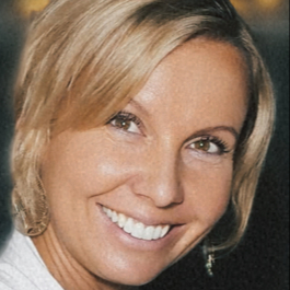 Relaxing massage 1 hour with BRONIA