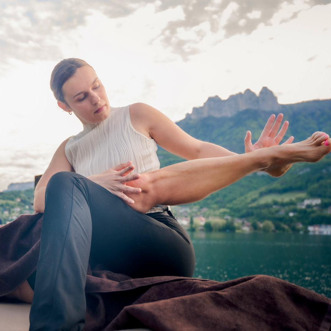 Massage Thaï traditionnel sur table - 1H30