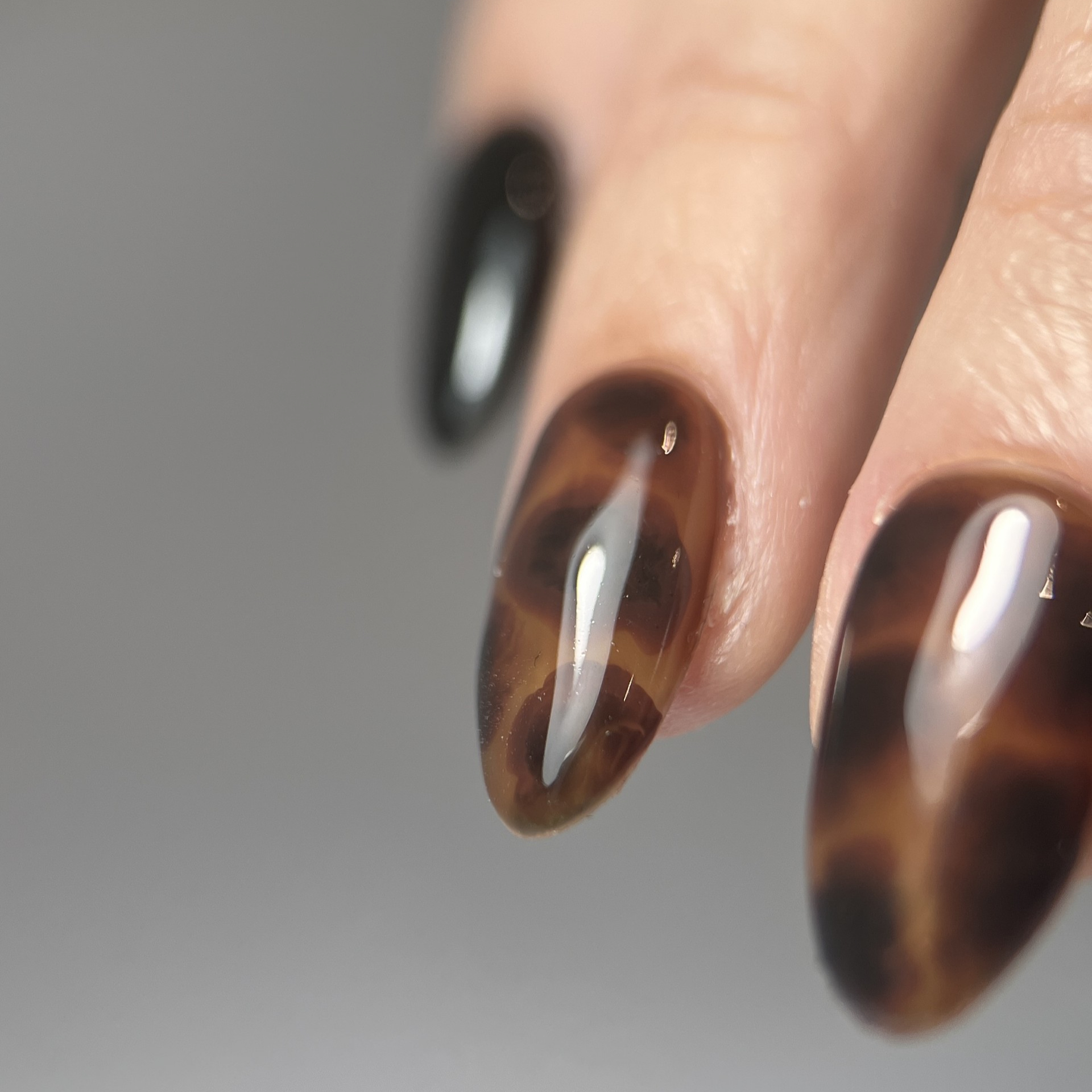 Manucure russe gel-x - Rallongement capsules + couleur unie