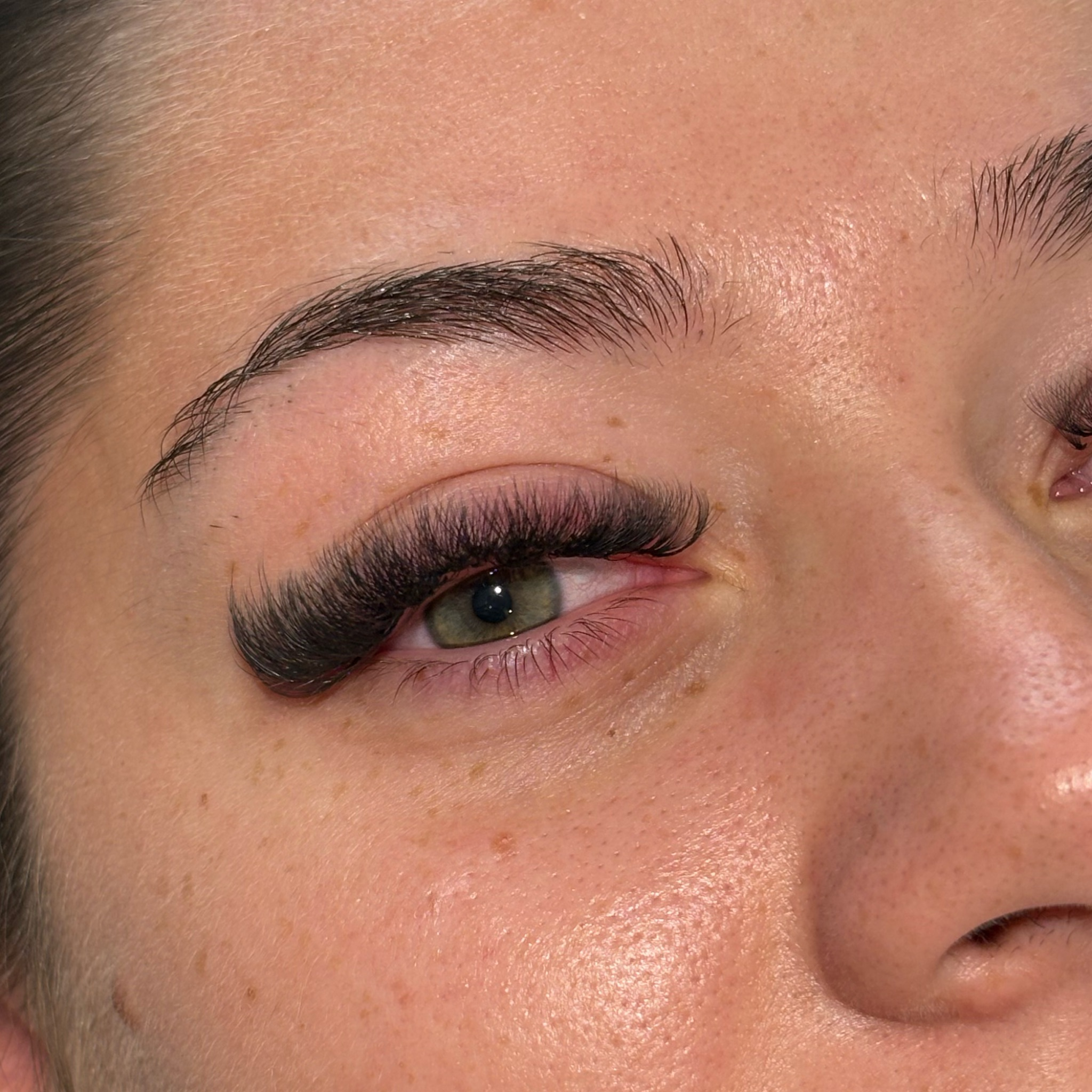 Extensions de cils volume mixte 3D 5D 8D
