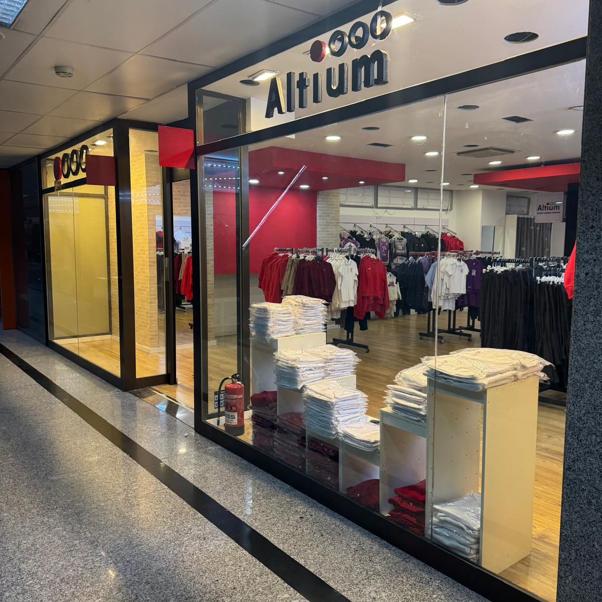 CITA PREVIA EN TIENDA ALTIUM EN CENTRO COMERCIAL NEPTUNO