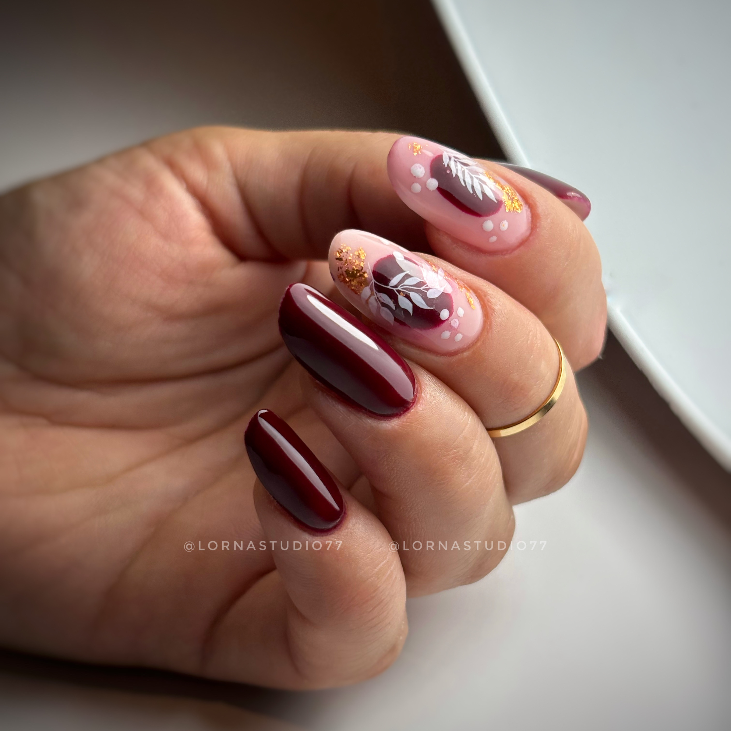 Remplissage / ou ongles naturels (4 semaines max)