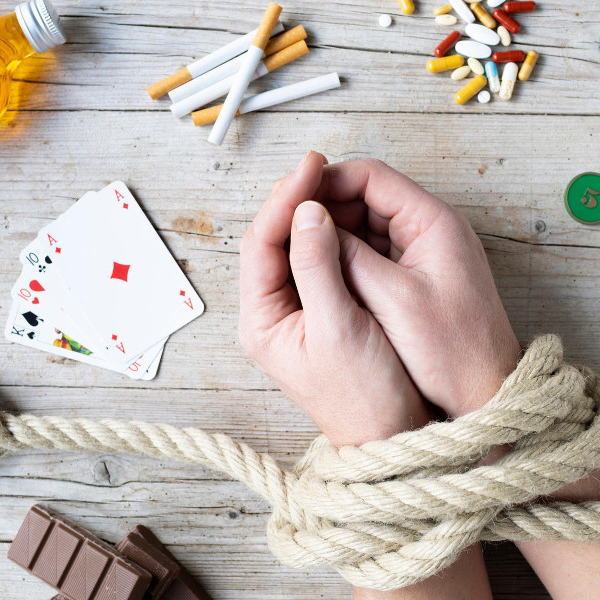 THERAPIE ADULTES Addictions