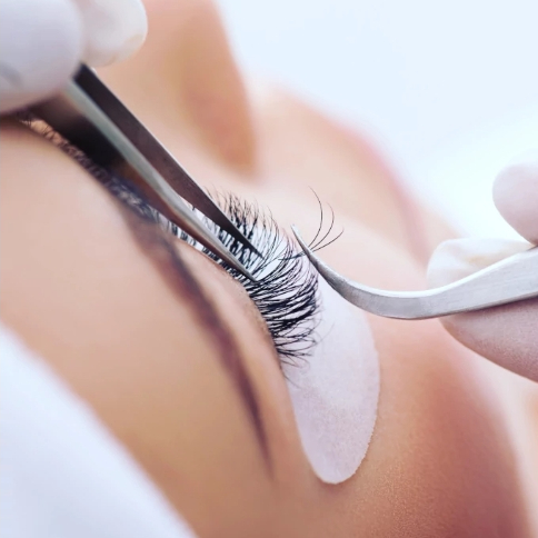 Extensão De Pestanas - 3 Fios - Retoque Express