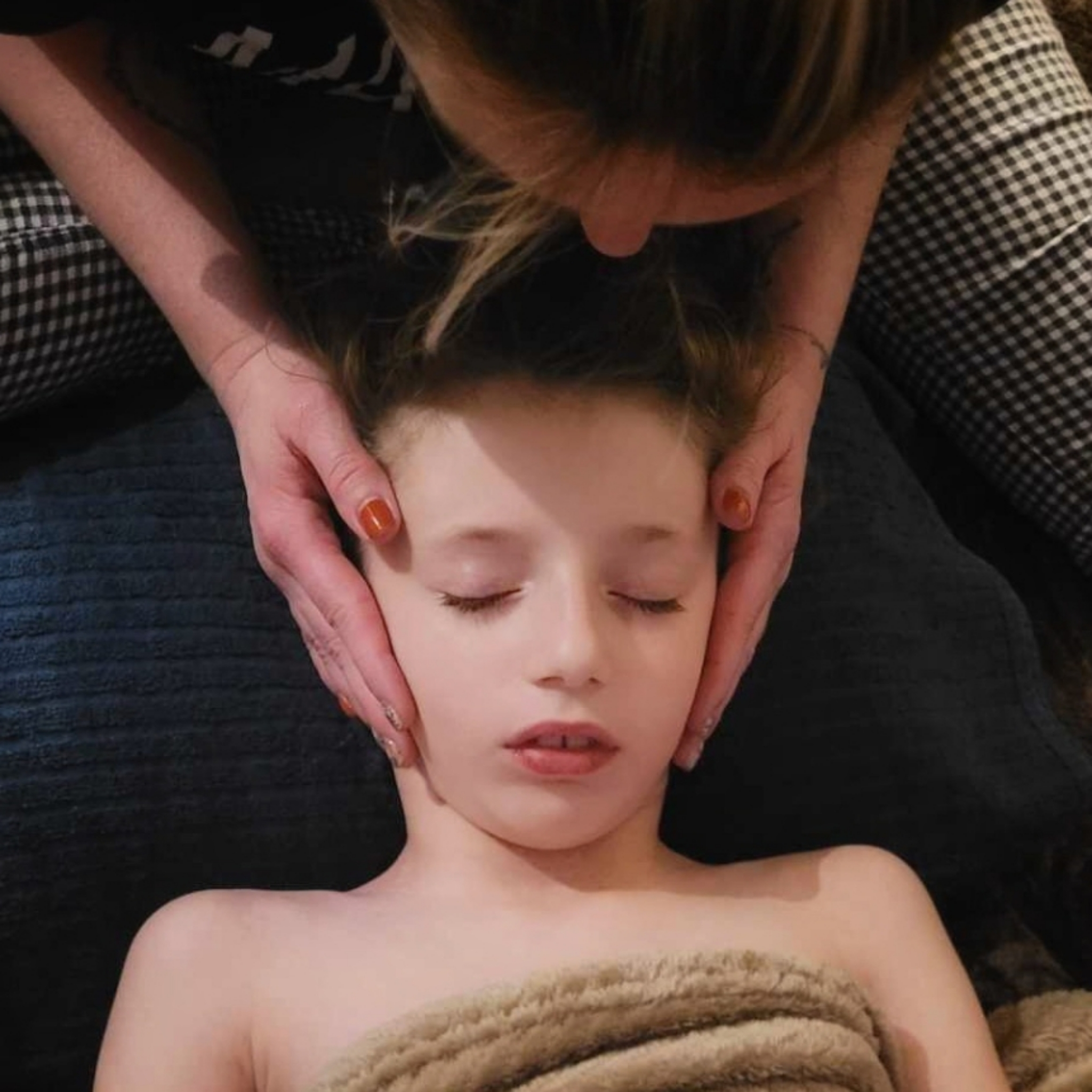 Massage crânien (allongé )