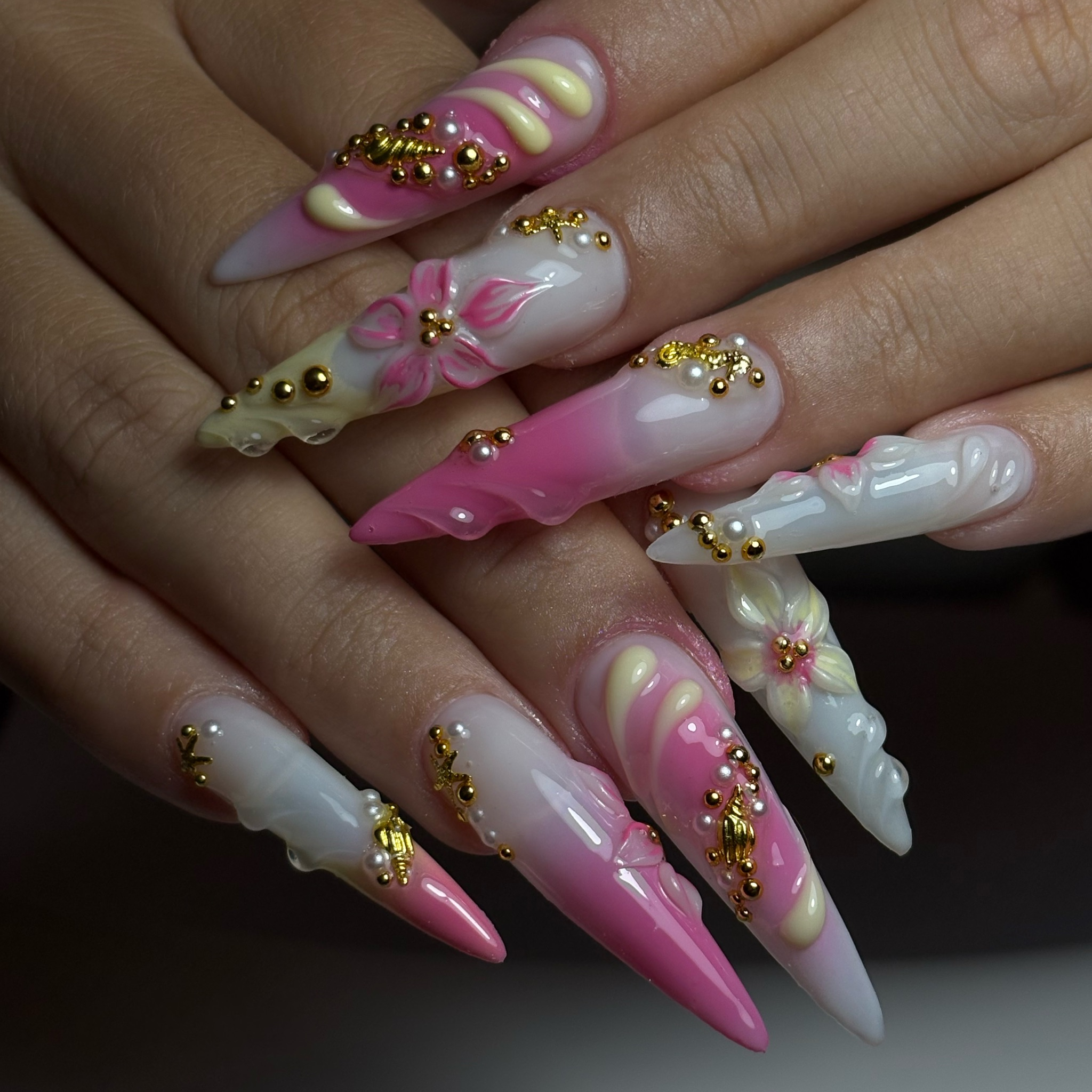 -Gel-x GLAM 3 (S-M) 80€ + 10€ la longueur (L-XL) (2h30)