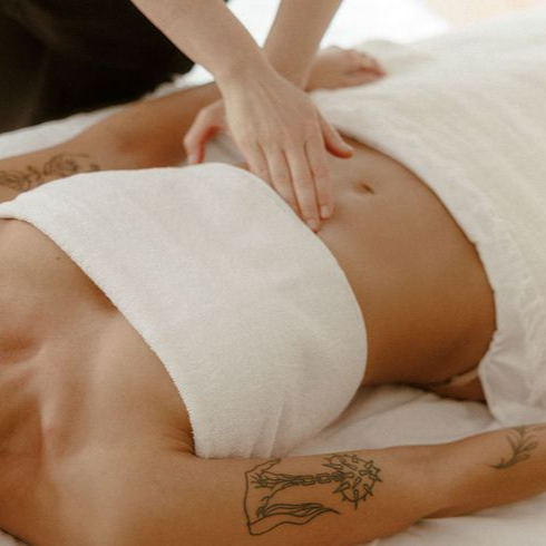 Massage Belly Energy + Reiki