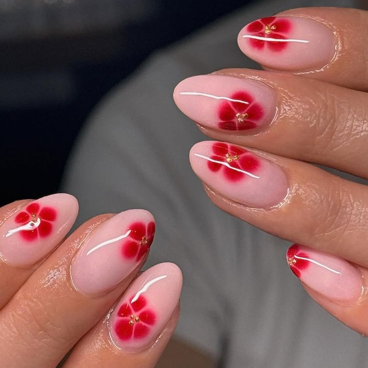 Nail art : blooming, bijoux