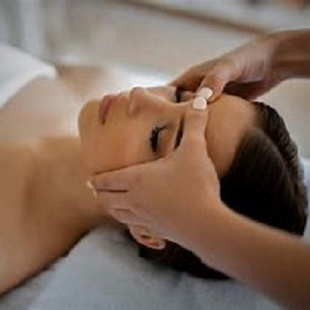 Modelage du visage et du cuir chevelu à l'huile chaude (50mn)