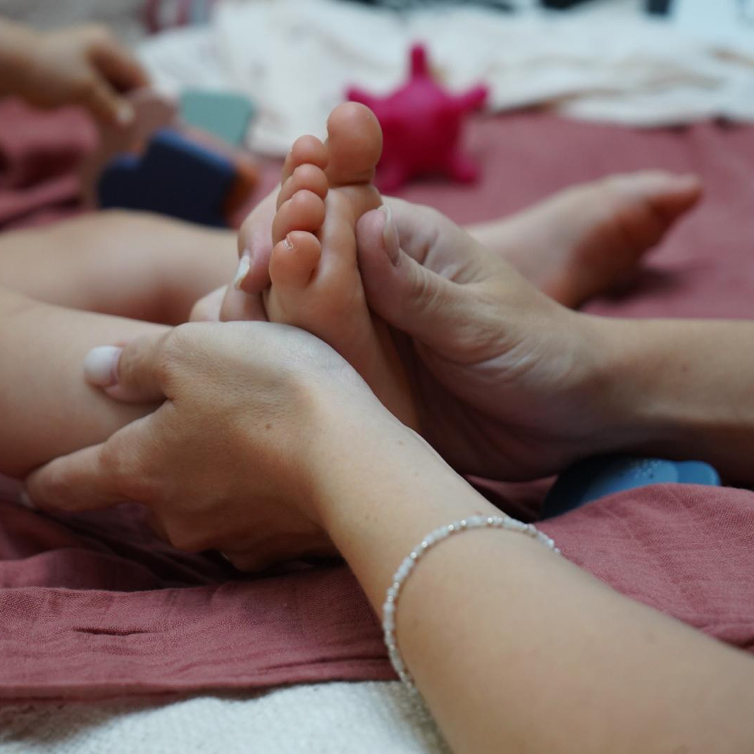 Réflexologie émotionnelle bébé ®