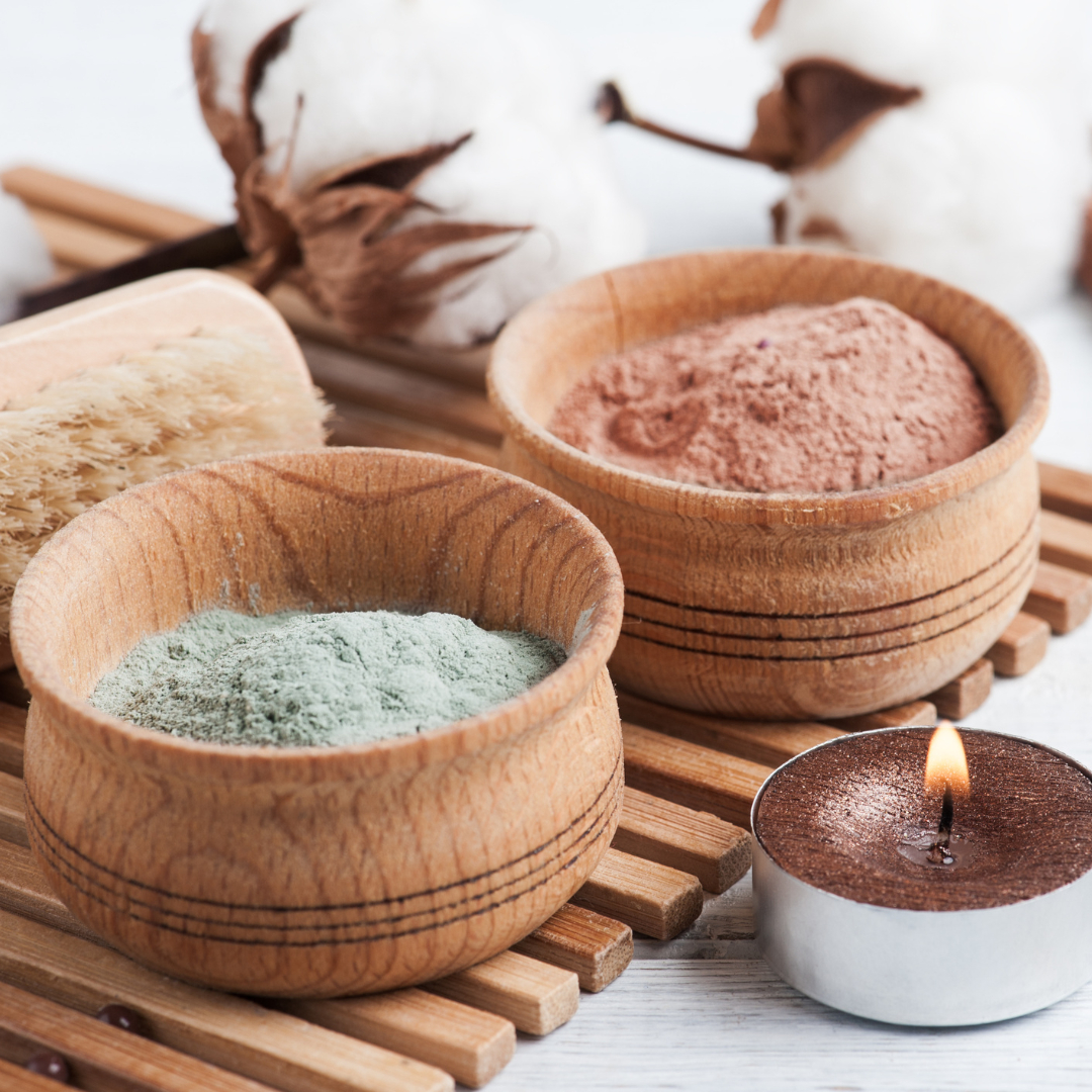 Hajvágás, expressz tadícionális indiai fejmasszázs és arcpakolás